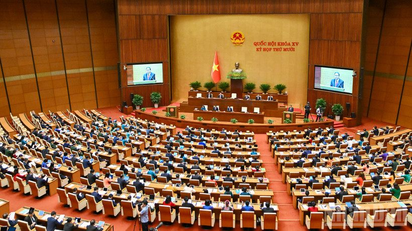 Quang cảnh phiên khai mạc Kỳ họp thứ 10, Quốc hội khóa XV. (Ảnh: THỦY NGUYÊN)