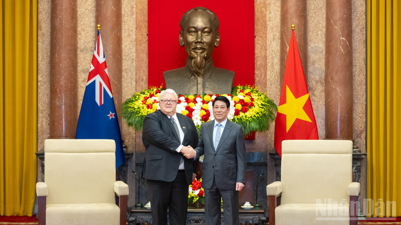 Chủ tịch nước Lương Cường và Chủ tịch Quốc hội New Zealand Gerry Brownlee.
