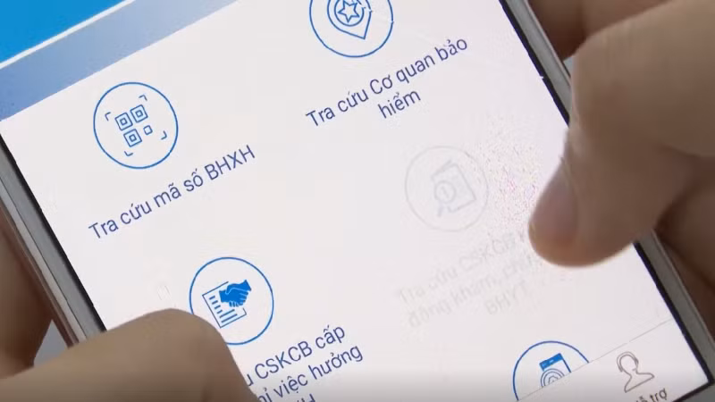 Ứng dụng VssID-Bảo hiểm xã hội số đang được triển khai để tra cứu quá trình đóng bảo hiểm xã hội, bảo hiểm y tế. (Ảnh minh họa)