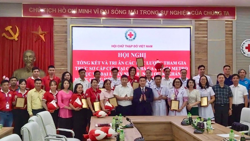 Hội Chữ thập đỏ Việt Nam tri ân lực lượng trực sơ cấp cứu phục vụ Đại lễ A80.