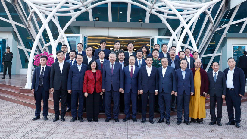 Tổng Bí thư Tô Lâm và các đại biểu. (Ảnh: TTXVN)