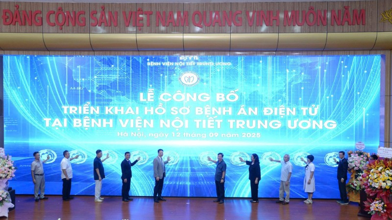 Bệnh viện Nội tiết Trung ương chính thức công bố triển khai hồ sơ bệnh án điện tử.