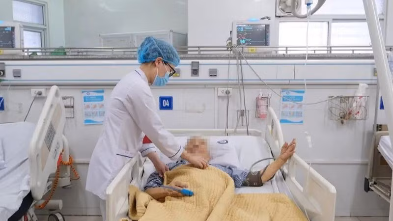 Bệnh nhân đái tháo đường nhập viện cấp cứu do biến chứng nặng. (Ảnh minh họa)