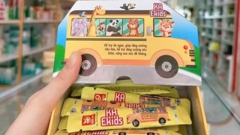 Sản phẩm siro ăn ngon ngon KA Ekids vừa bị thu hồi hiệu lực bản công bố sản phẩm. (Ảnh chụp màn hình) 