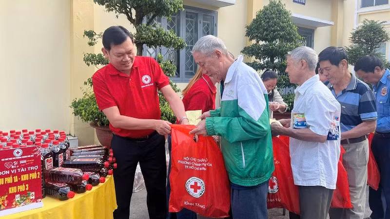 "Tết Nhân ái” Xuân Bính Ngọ 2026 nhằm góp phần chăm lo Tết cho người nghèo, người có hoàn cảnh khó khăn và các đối tượng dễ bị tổn thương.