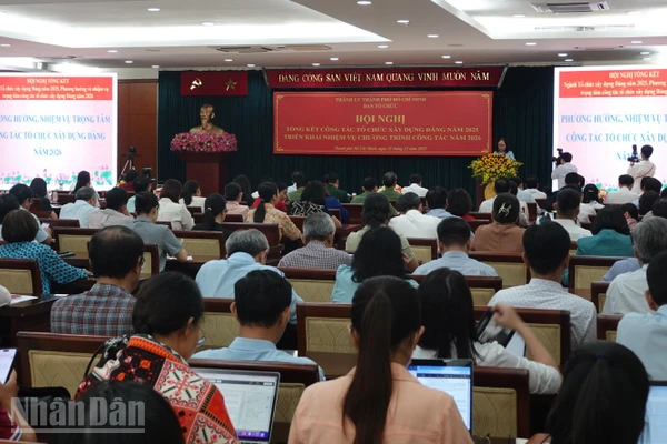 Quang cảnh hội nghị. (Ảnh: LINH BẢO).