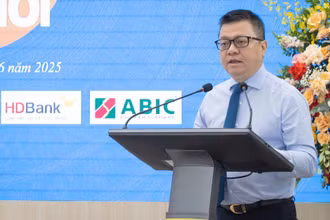 Tổng Biên tập Lê Quốc Minh phát biểu tại Lễ phát động Cuộc thi. (Ảnh: SƠN TÙNG)
