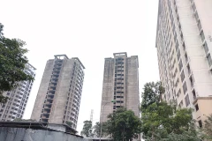 Một dự án nhà ở xã hội tại Khu đô thị Pháp Vân-Tứ Hiệp (Hà Nội) bị chậm tiến độ.