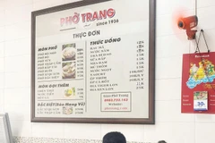 Nhiều đơn vị tư vấn thuế, cung cấp các giải pháp phần mềm đang hỗ trợ các chủ hộ kinh doanh khai thuế điện tử. Nguồn: VACOM
