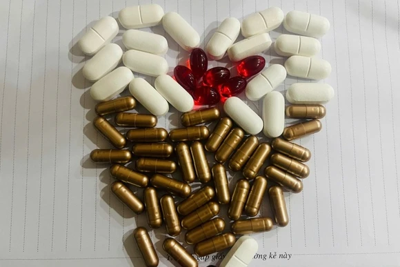 Các mẫu thuốc giả có nhãn, bao bì đóng gói giống tới 99% mẫu nhãn, bao bì của thuốc thật.