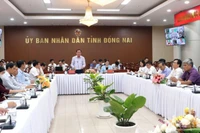 Chủ tịch Ủy ban nhân dân tỉnh Đồng Nai Võ Tấn Đức phát biểu tại buổi làm việc.
