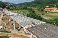 Chính phủ xác định giải ngân vốn đầu tư công là động lực then chốt để dẫn dắt, lan tỏa các nguồn lực xã hội.