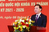Đồng chí Nguyễn Khắc Định, Ủy viên Trung ương Đảng, Phó Chủ tịch Quốc hội phát biểu tại buổi họp mặt. (Ảnh: THẾ ANH)