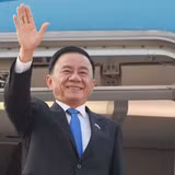 Thường trực Ban Bí thư Trần Cẩm Tú rời Phnom Penh, kết thúc tốt đẹp chuyến thăm Vương quốc Campuchia. (Ảnh: Phương Hoa/TTXVN)