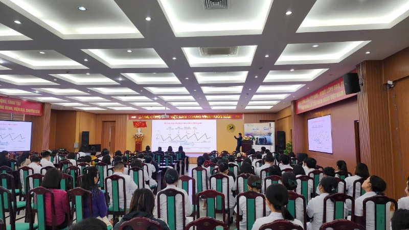 Quang cảnh hội thảo.