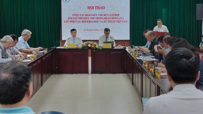 Quang cảnh hội thảo.
