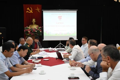 Hội Hỗ trợ gia đình liệt sĩ Việt Nam làm việc với đoàn đại biểu Trường Đại học Georgia (Hoa Kỳ).