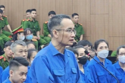 Bị cáo Trần Hồng Tiến tại phiên tòa.