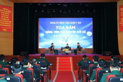 Quang cảnh tọa đàm.