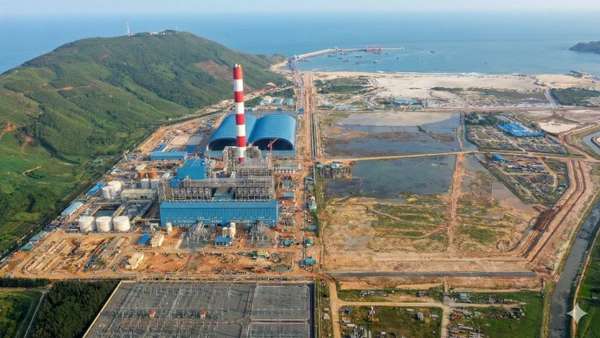 Nhà máy Nhiệt điện Quảng Trạch I đang hoàn thiện các công đoạn cuối để đưa vào vận hành. Ảnh EVN