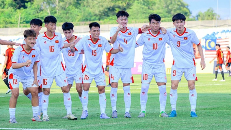 U17 Việt Nam Đại Thắng 10-0 Trước Timor-Leste, Tiến Gần Vòng Bán Kết