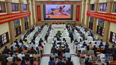 Quang cảnh buổi gặp mặt kỷ niệm 100 năm Ngày Báo chí Cách mạng Việt Nam.
