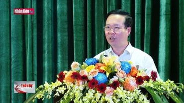 Chủ tịch nước thăm trườngTHPT dân tộc nội trú tỉnh Lào Cai