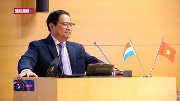 Thủ tướng dự Diễn đàn doanh nghiệp Việt Nam - Luxembourg