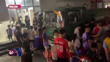 Người dân khu đô thị Thanh Hà vẫn "khát nước sạch"