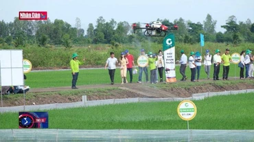 Phát huy hiệu quả cơ giới hóa thông minh trong nông nghiệp
