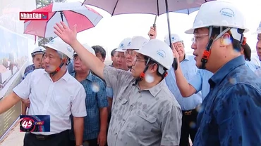 Thủ tướng khảo sát tình hình sạt lở tại 4 tỉnh đồng bằng sông Cửu Long