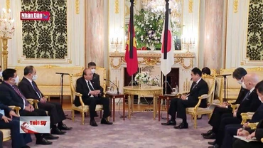 Chủ tịch nước Nguyễn Xuân Phúc hội đàm với Thủ tướng Nhật Bản
