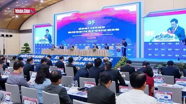 Diễn đàn kinh tế - xã hội Việt Nam 2022: Củng cố nền tảng kinh tế vĩ mô, thúc đẩy phục hồi và phát triển bền vững