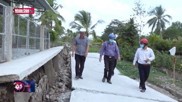 Cà Mau báo động tình trạng sụt lún, sạt lở