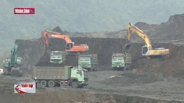 Nhộn nhịp trên công trường cao tốc Tuyên Quang - Hà Giang những ngày cận Tết