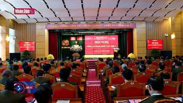 Thủ tướng: Bảo đảm an ninh quốc gia từ sớm, từa xa