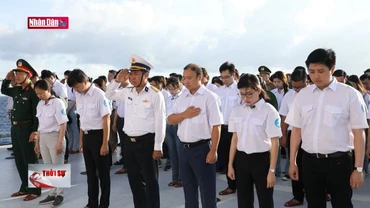 Lễ tưởng niệm các chiến sĩ hi sinh ở Trường Sa