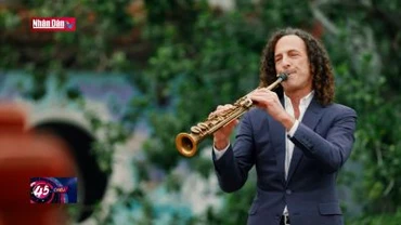 Ra mắt MV Kenny G ''Going home''