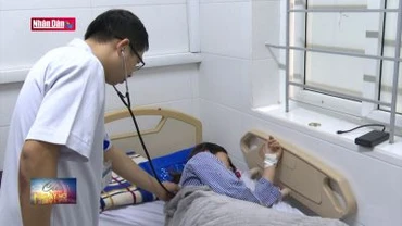 Hà Tĩnh: Đốt than sưởi ấm mẹ con sản phụ nguy kịch