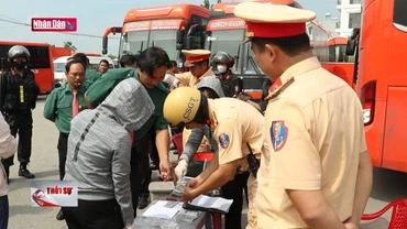 Tăng cường kiểm soát phương tiện kinh doanh vận tải bằng ô tô