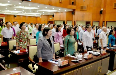 Quang cảnh Kỳ họp thứ 7, Hội đồng nhân dân Thành phố Hồ Chí Minh.