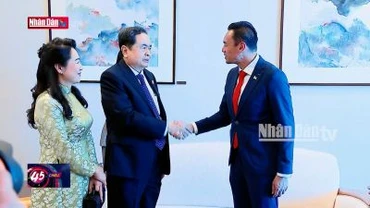 Chủ tịch Quốc hội bắt đầu thăm chính thức Cộng hòa Singapore