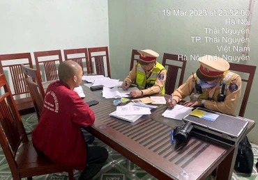 Tài xế N.K.C. làm việc tại Cơ quan công an.