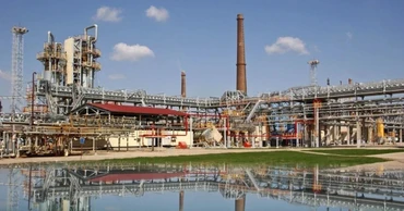 Nhà máy của Công ty hóa dầu Gazprom Neftekhim Salavat ở vùng Bashkortostan (Nga). (Ảnh: TASS/TTXVN)