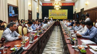 Quang cảnh hội nghị.