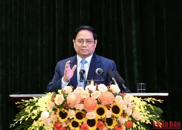 Thủ tướng Phạm Minh Chính phát biểu chỉ đạo hội nghị. 
