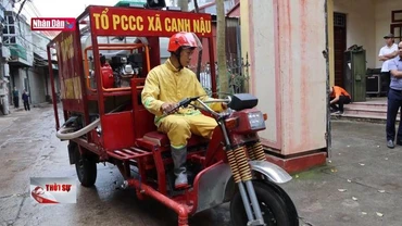 Độc đáo mô hình xe ba gác chữa cháy ở làng nghề Hà Nội