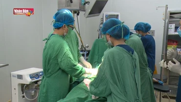 Chào đón công dân nhí đầu tiên của năm Giáp Thìn