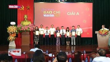 Trao giải Báo chí Nhân Dân 2022