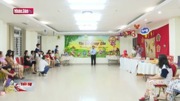 Trẻ em Việt Nam tại Campuchia vui Tết Trung thu